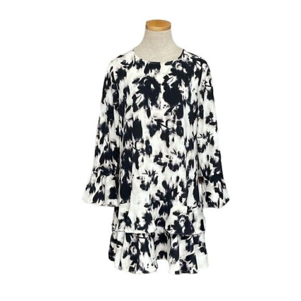 Bar III Nordstrom Dress Ruffles Bell Sleeves White Black Floral Medium